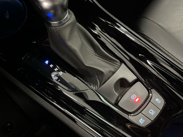 Toyota C-HR 180H Advance Luxury 135 kW (184 CV)