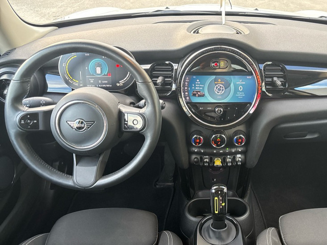 fotoG 6 del MINI MINI 3 Puertas Cooper SE 135 kW (184 CV) 184cv Eléctrico del 2023 en Pontevedra