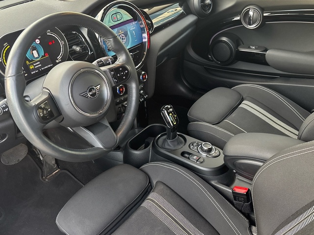 fotoG 10 del MINI MINI 3 Puertas Cooper SE 135 kW (184 CV) 184cv Eléctrico del 2023 en Pontevedra