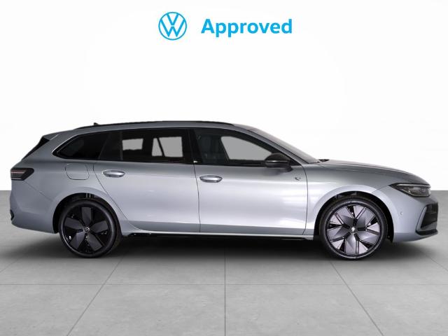 Volkswagen Passat Variant R-Line eHybrid PHEV 200 kW (272 CV) DSG