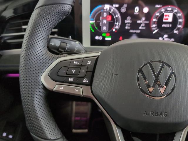 Volkswagen Passat Variant R-Line eHybrid PHEV 200 kW (272 CV) DSG