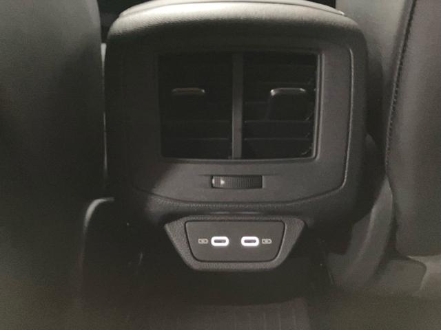 Volkswagen T-Roc R-Line 2.0 TDI 110 kW (150 CV) DSG