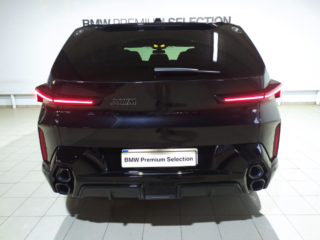 BMW XM 50e color Negro. Año 2024. 350KW(476CV). Híbrido Electro/Gasolina. En concesionario Hispamovil Elche de Alicante