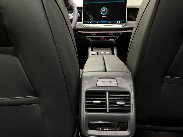Volkswagen Passat Variant R-Line eHybrid PHEV 200 kW (272 CV) DSG