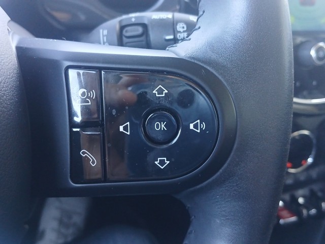 fotoG 12 del MINI MINI 5 Puertas Cooper 100 kW (136 CV) 136cv Gasolina del 2021 en Vizcaya