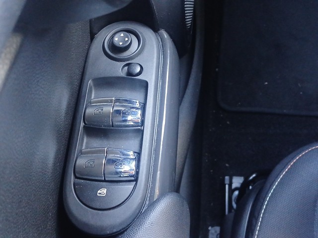 fotoG 14 del MINI MINI 5 Puertas Cooper 100 kW (136 CV) 136cv Gasolina del 2021 en Vizcaya