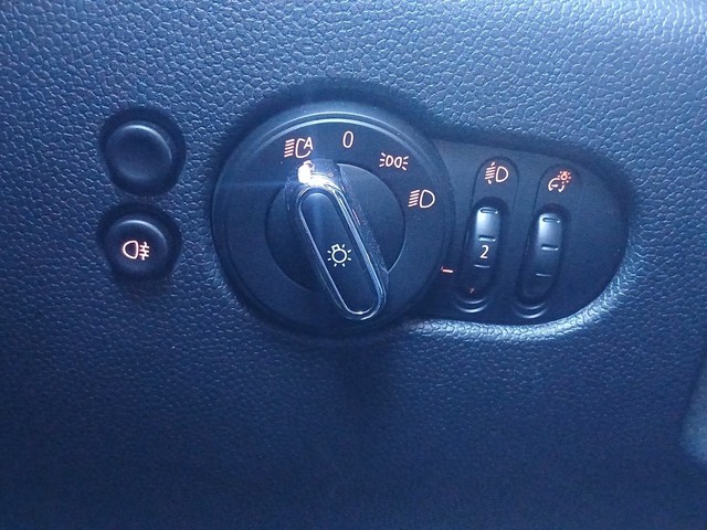 fotoG 15 del MINI MINI 5 Puertas Cooper 100 kW (136 CV) 136cv Gasolina del 2021 en Vizcaya