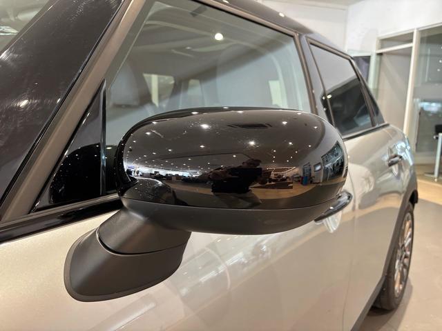 fotoG 29 del MINI MINI 5 Puertas Cooper S 150 kW (204 CV) 204cv Gasolina del 2025 en Almería