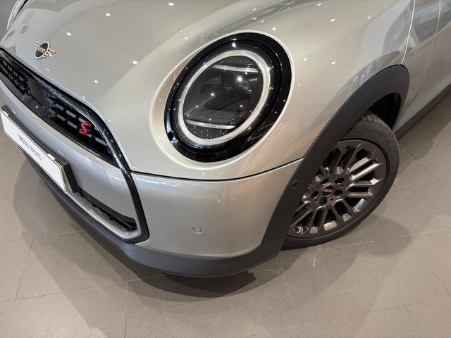 fotoG 33 del MINI MINI 5 Puertas Cooper S 150 kW (204 CV) 204cv Gasolina del 2025 en Almería