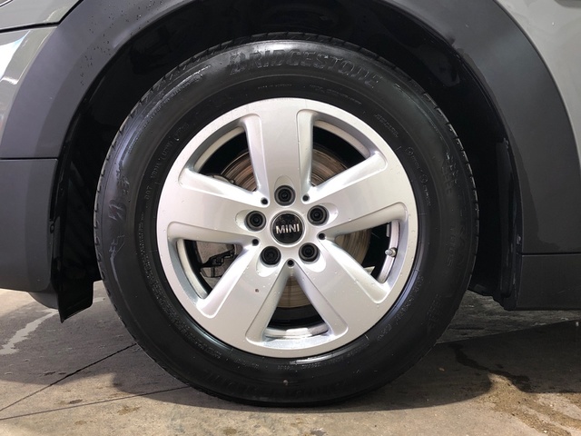 fotoG 11 del MINI MINI Countryman Cooper 100 kW (136 CV) 136cv Gasolina del 2022 en Madrid