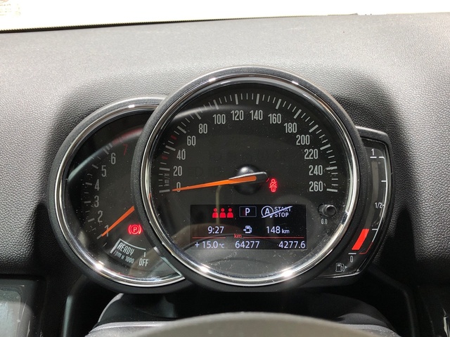 fotoG 18 del MINI MINI Countryman Cooper 100 kW (136 CV) 136cv Gasolina del 2022 en Madrid