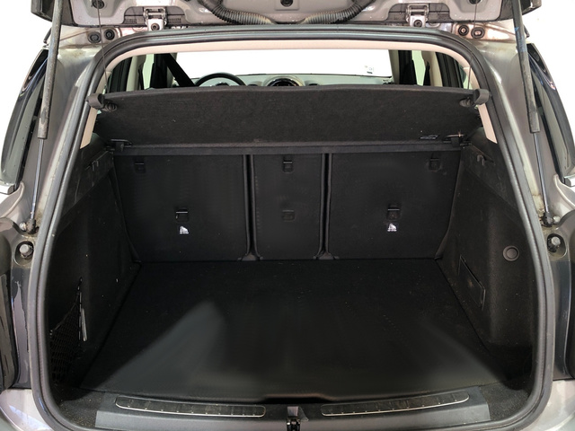 fotoG 12 del MINI MINI Countryman Cooper 100 kW (136 CV) 136cv Gasolina del 2022 en Madrid