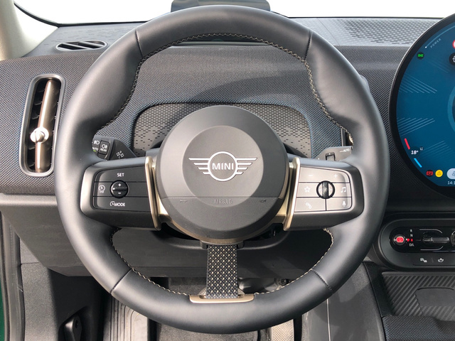 fotoG 13 del MINI MINI Countryman D 120 kW (163 CV) 163cv Diésel del 2024 en Madrid