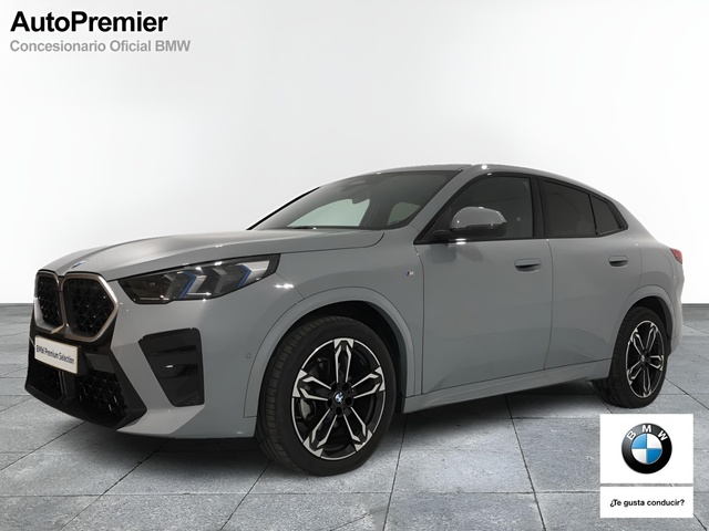 BMW X2 sDrive18d color Gris. Año 2025. 110KW(150CV). Diésel. En concesionario Auto Premier, S.A. - MADRID de Madrid