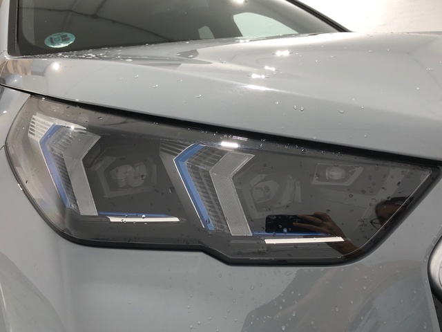 BMW X2 sDrive18d color Gris. Año 2025. 110KW(150CV). Diésel. En concesionario Auto Premier, S.A. - ALCALÁ DE HENARES de Madrid