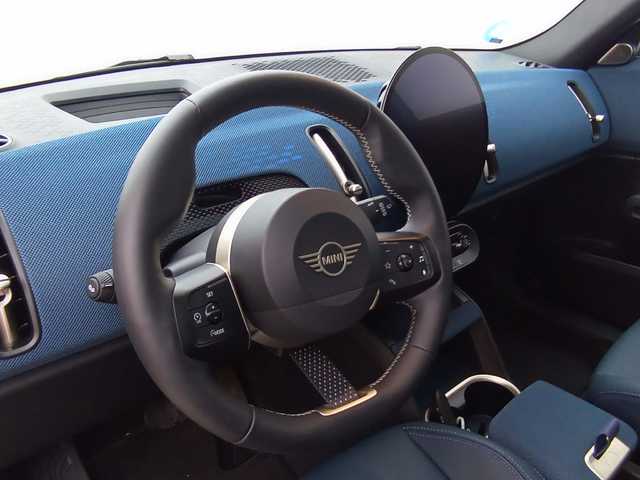 fotoG 12 del MINI MINI Countryman D 120 kW (163 CV) 163cv Diésel del 2025 en Zaragoza