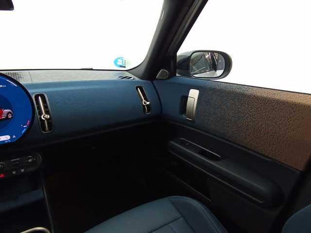 fotoG 13 del MINI MINI Countryman D 120 kW (163 CV) 163cv Diésel del 2025 en Zaragoza