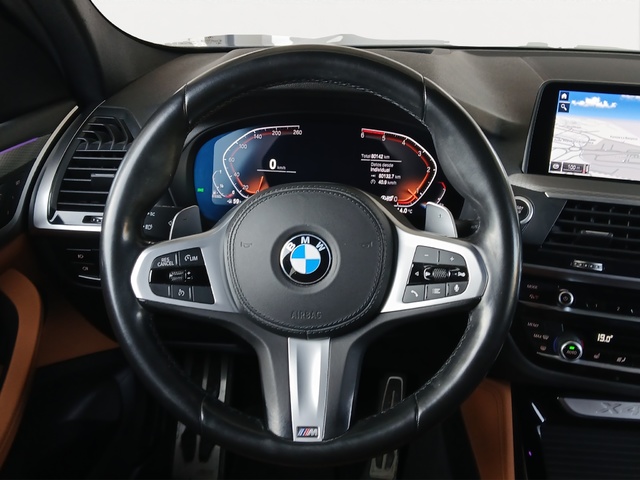 BMW X4 xDrive20d color Gris. Año 2021. 140KW(190CV). Diésel. En concesionario GANDIA Automoviles Fersan, S.A. de Valencia