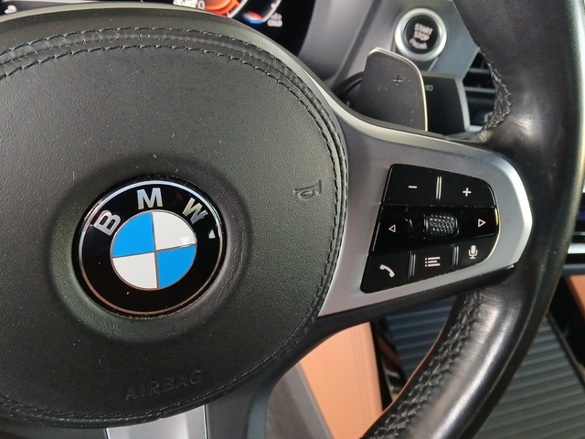 BMW X4 xDrive20d color Gris. Año 2021. 140KW(190CV). Diésel. En concesionario GANDIA Automoviles Fersan, S.A. de Valencia