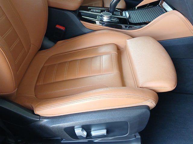 BMW X4 xDrive20d color Gris. Año 2021. 140KW(190CV). Diésel. En concesionario GANDIA Automoviles Fersan, S.A. de Valencia