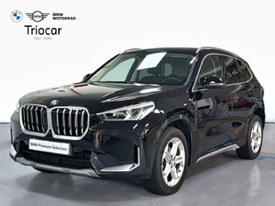 Fotos de BMW X1 sDrive18d color Negro. Año 2025. 110KW(150CV). Diésel. En concesionario Triocar Gijón (Bmw y Mini) de Asturias