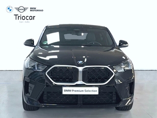 Fotos de BMW X2 sDrive18d color Negro. Año 2025. 110KW(150CV). Diésel. En concesionario Triocar Gijón (Bmw y Mini) de Asturias