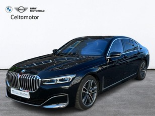 Fotos de BMW Serie 7 730d color Negro. Año 2020. 195KW(265CV). Diésel. En concesionario Celtamotor Vigo de Pontevedra