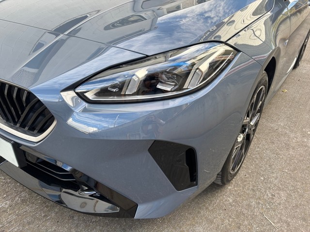 BMW Serie 1 120d color Gris. Año 2024. 120KW(163CV). Diésel. En concesionario Pruna Motor, S.L de Barcelona