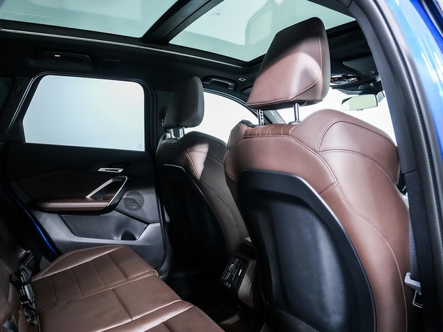 BMW X1 sDrive20d color Azul. Año 2025. 120KW(163CV). Diésel. En concesionario Oliva Motor Tarragona de Tarragona