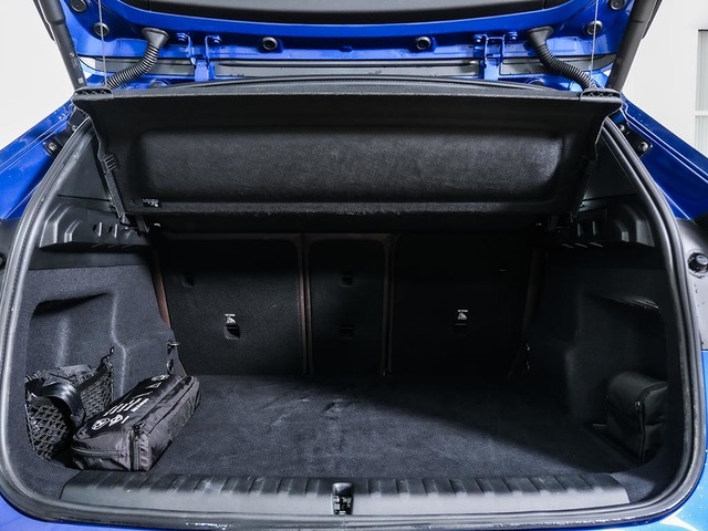 BMW X1 sDrive20d color Azul. Año 2025. 120KW(163CV). Diésel. En concesionario Oliva Motor Tarragona de Tarragona