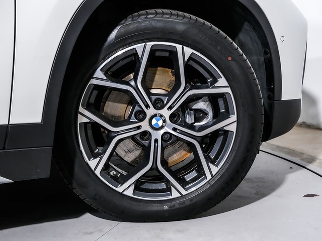 BMW X1 xDrive25e color Blanco. Año 2021. 162KW(220CV). Híbrido Electro/Gasolina. En concesionario Oliva Motor Tarragona de Tarragona