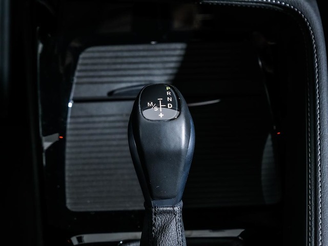 BMW X1 xDrive25e color Blanco. Año 2021. 162KW(220CV). Híbrido Electro/Gasolina. En concesionario Oliva Motor Tarragona de Tarragona