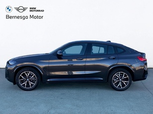 Fotos de BMW X4 xDrive20d color Gris. Año 2025. 140KW(190CV). Diésel. En concesionario Bernesga Motor León (Bmw y Mini) de León