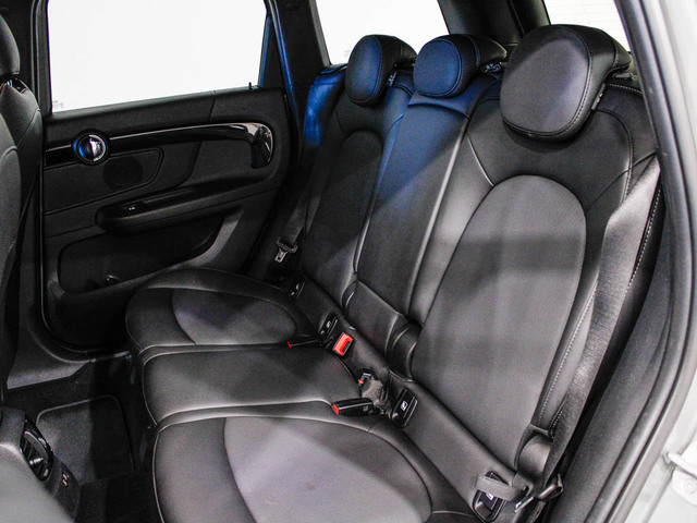 fotoG 8 del MINI MINI Countryman Cooper 100 kW (136 CV) 136cv Gasolina del 2021 en Barcelona