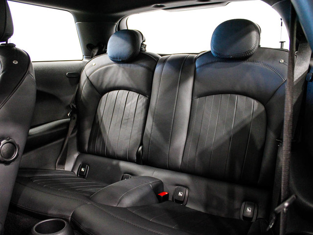 fotoG 8 del MINI MINI 3 Puertas Cooper SE 135 kW (184 CV) 184cv Eléctrico del 2020 en Barcelona