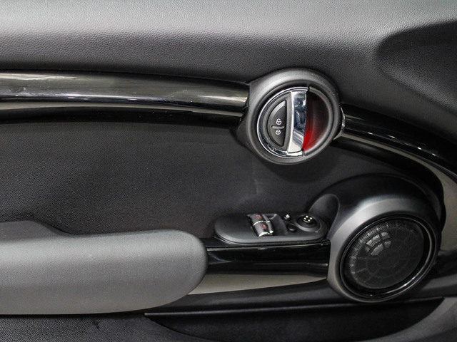 fotoG 15 del MINI MINI 3 Puertas Cooper SE 135 kW (184 CV) 184cv Eléctrico del 2020 en Barcelona