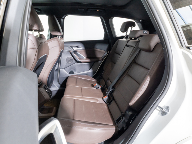 BMW X1 sDrive20d color Blanco. Año 2024. 120KW(163CV). Diésel. En concesionario Oliva Motor Girona de Girona