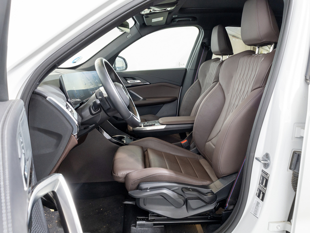 BMW X1 sDrive20d color Blanco. Año 2024. 120KW(163CV). Diésel. En concesionario Oliva Motor Girona de Girona