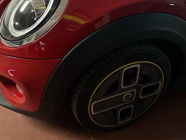 fotoG 5 del MINI MINI 3 Puertas Cooper SE 135 kW (184 CV) 184cv Eléctrico del 2020 en Madrid