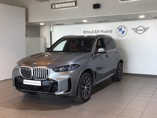 Fotos de BMW X5 xDrive30d color Gris. Año 2025. 219KW(298CV). Diésel. En concesionario BYmyCAR Madrid - Alcalá de Madrid