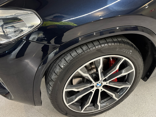 BMW X3 xDrive20d color Negro. Año 2021. 140KW(190CV). Diésel. En concesionario BYmyCAR Madrid - Algete de Madrid