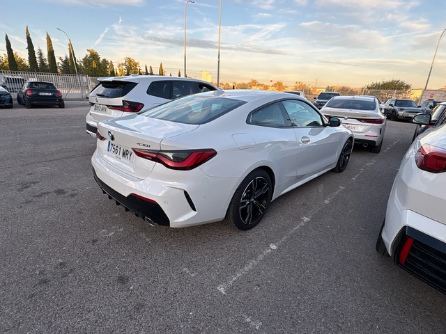 BMW Serie 4 430i Coupe color Blanco. Año 2024. 180KW(245CV). Gasolina. En concesionario BYmyCAR Madrid - Algete de Madrid