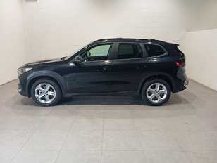 Fotos de BMW X1 sDrive18i color Negro. Año 2024. 100KW(136CV). Gasolina. En concesionario Quadis Munich de Barcelona