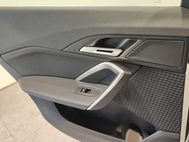 BMW X1 xDrive20d color Blanco. Año 2024. 120KW(163CV). Diésel. En concesionario Quadis Munich de Barcelona