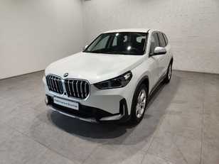 Fotos de BMW X1 xDrive20d color Blanco. Año 2024. 120KW(163CV). Diésel. En concesionario Quadis Munich de Barcelona