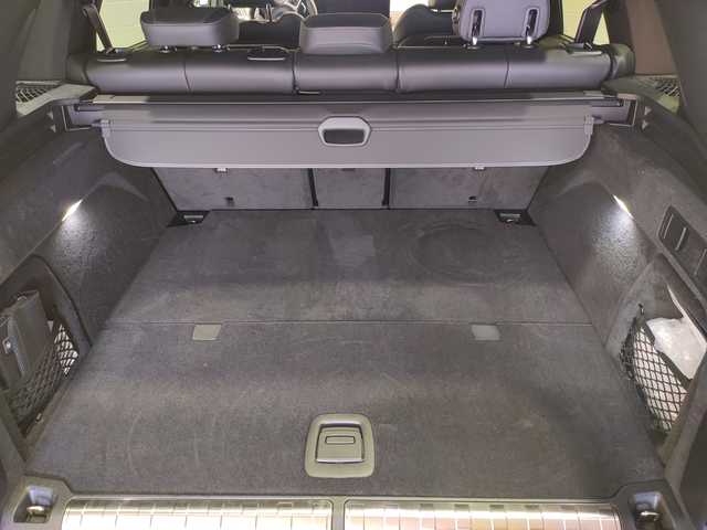 BMW X5 xDrive50e color Negro. Año 2024. 360KW(489CV). Híbrido Electro/Gasolina. En concesionario Quadis Munich de Barcelona