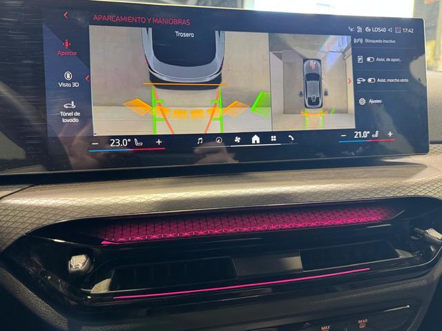 BMW i4 eDrive40 color Gris. Año 2025. 250KW(340CV). Eléctrico. En concesionario Quadis Munich de Barcelona