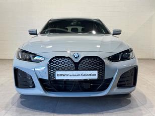 Fotos de BMW i4 eDrive40 color Gris. Año 2025. 250KW(340CV). Eléctrico. En concesionario Quadis Munich de Barcelona