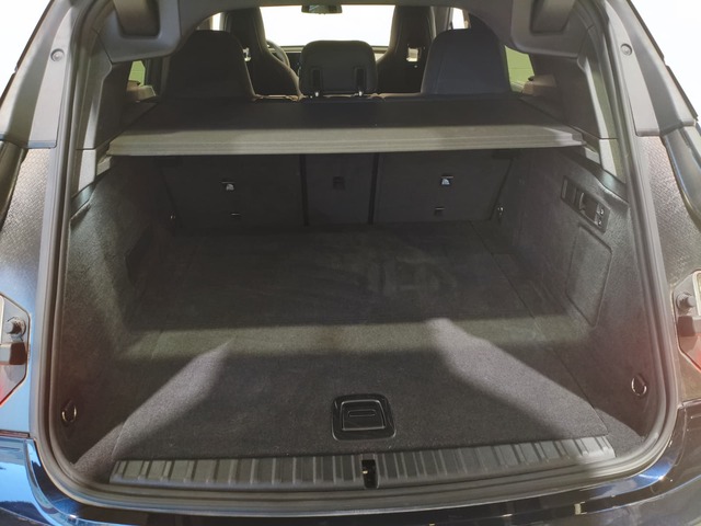 Foto 27 BMW iX xDrive45 300 kW (408 CV)