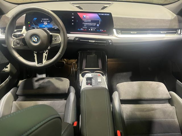Foto 7 BMW iX2 eDrive20 150 kW (204 CV)